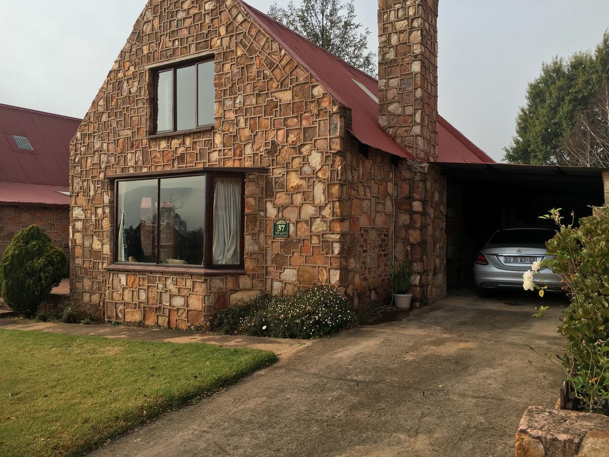 Villa Marigold'S 37 Critchley Common Dullstroom Esterno foto